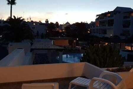 Playa Bastian 2 Habs 2 Banos Y Super Terraza Apartment Коста Тегисе Екстериор снимка
