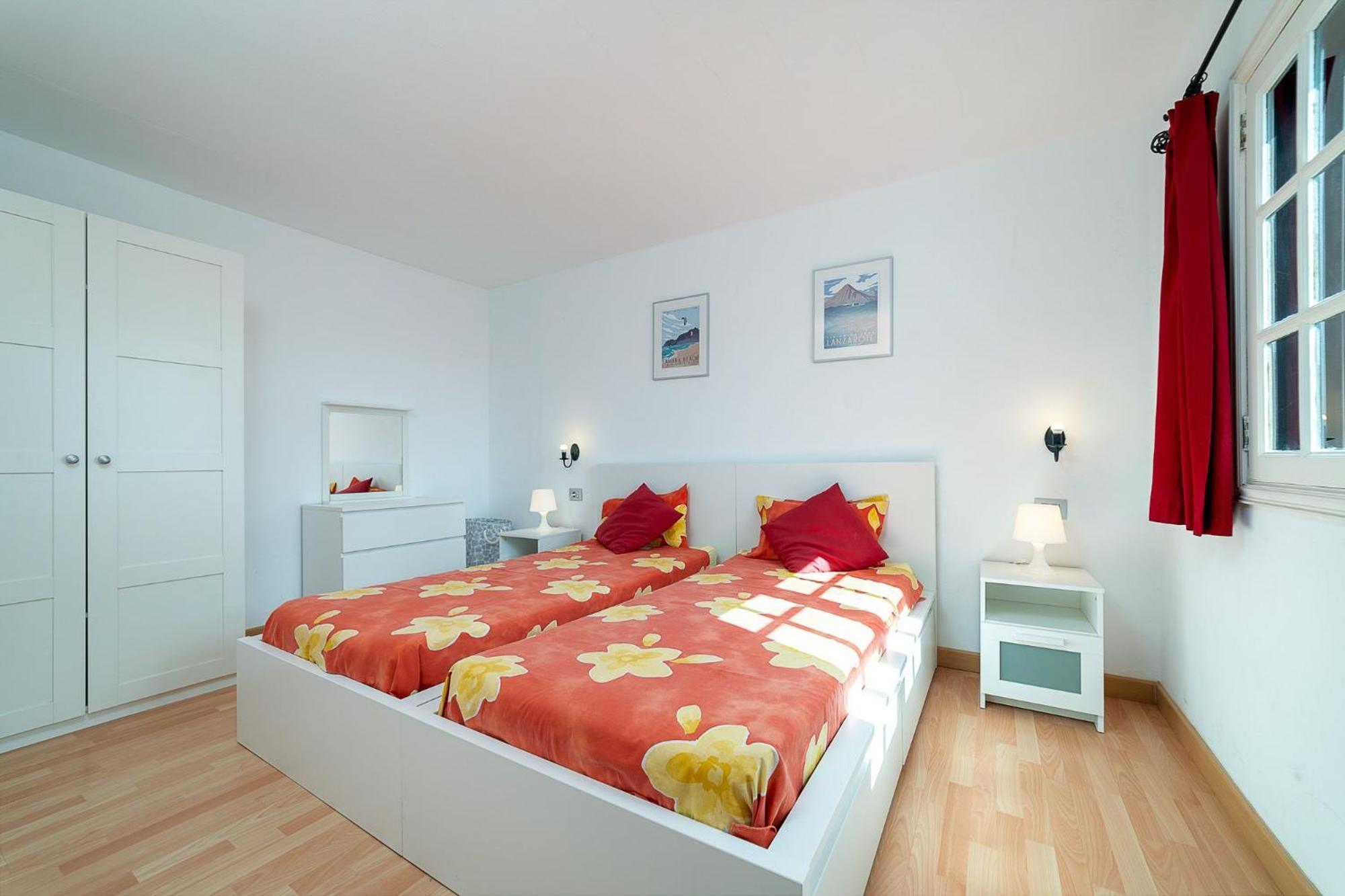 Playa Bastian 2 Habs 2 Banos Y Super Terraza Apartment Коста Тегисе Екстериор снимка